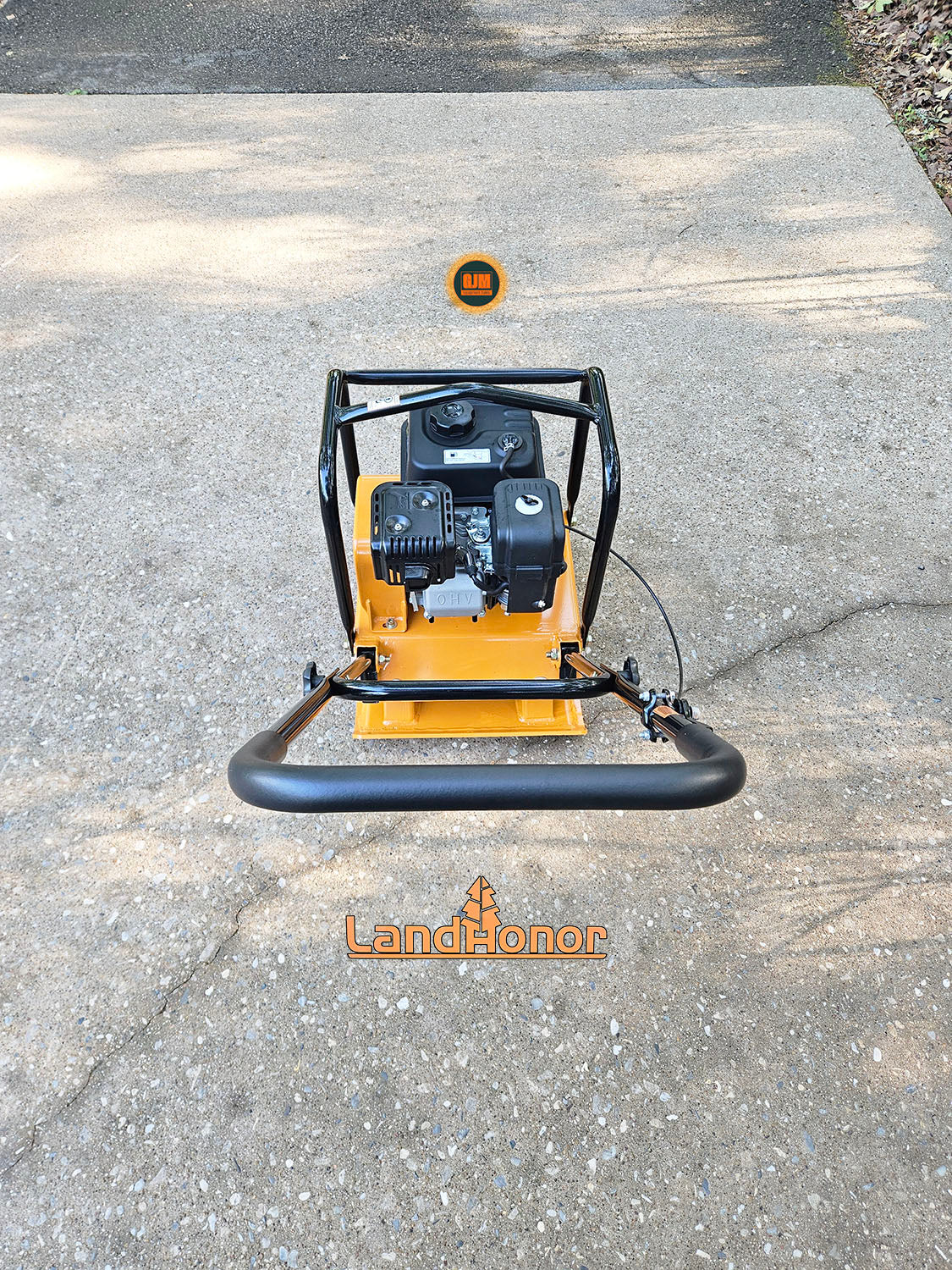 LandHonor LHR-PC90 Vibratory Plate Compactor