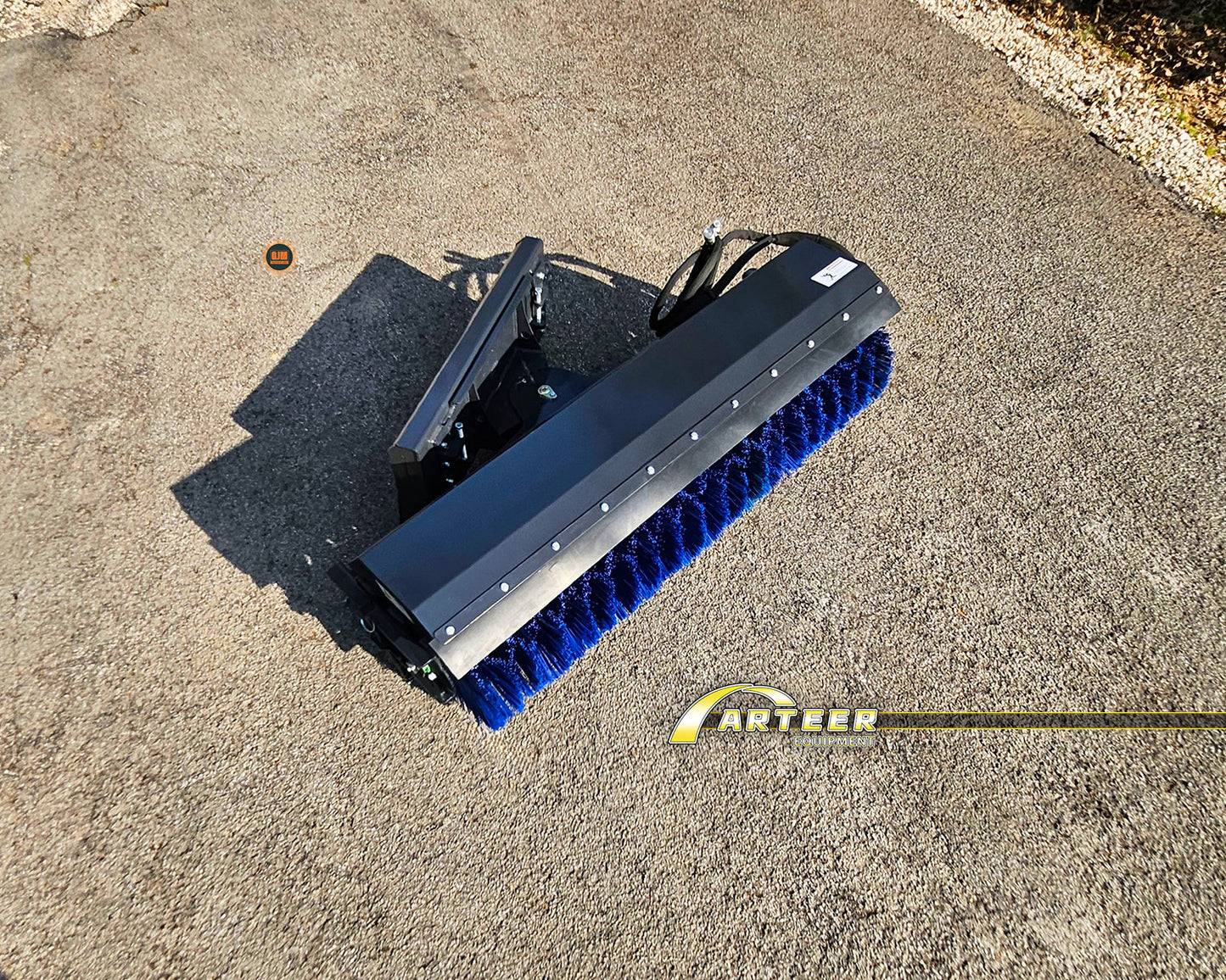 Arteer  ASSB-72W 72" Skid Steer Angle Broom